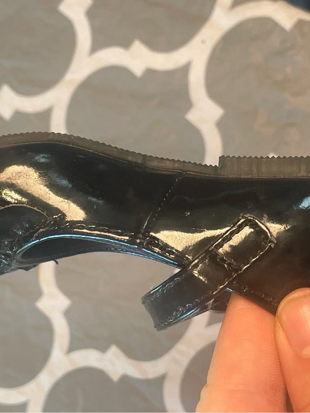 Adorable Gymboree toddler Girls Sz 5Black Patent Mary Jane flats with Ruffle